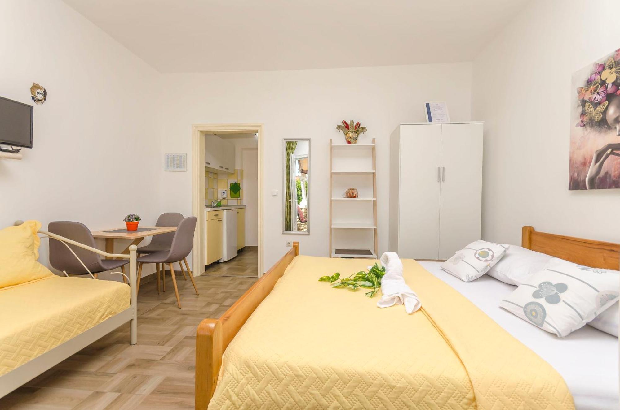 Apartment Robyn On The Beach سريما المظهر الخارجي الصورة