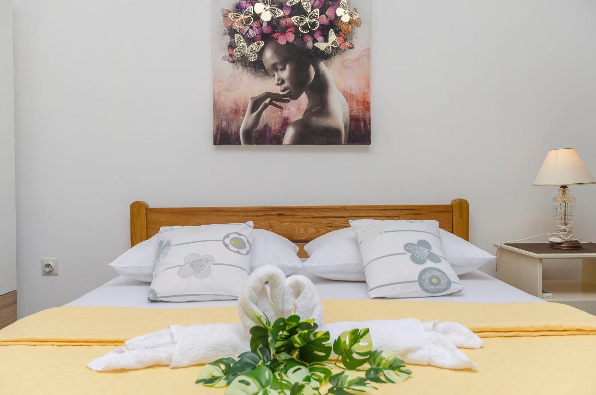 Apartment Robyn On The Beach سريما المظهر الخارجي الصورة